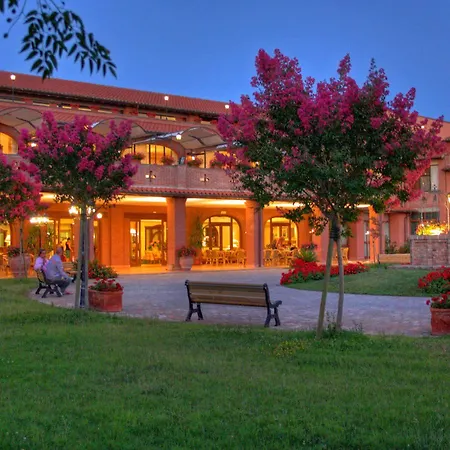 Fattoria La Principina & Congress فندق 4*